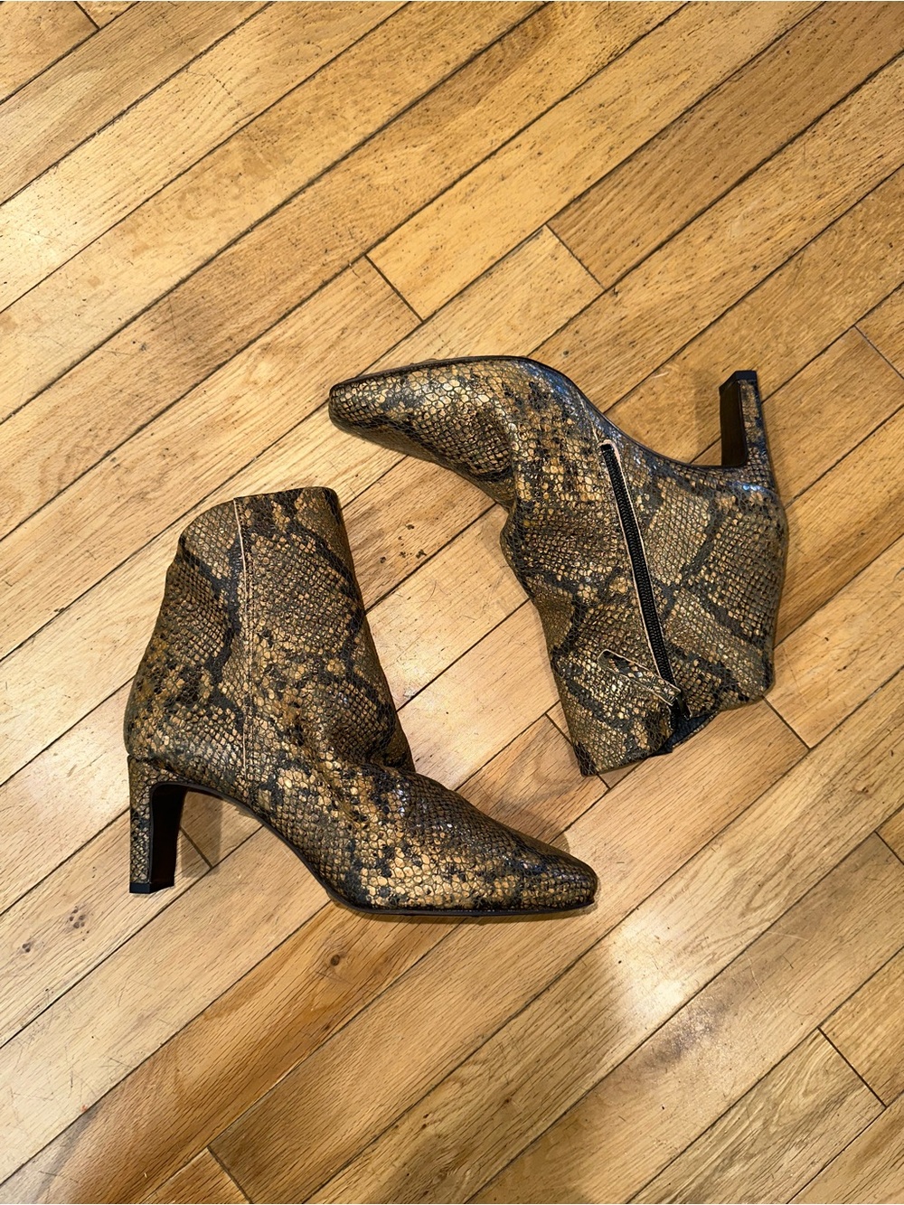 NWOT Women’s Free People snake boots booties heel